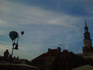 Balony nad rynkiem w Poznaniu