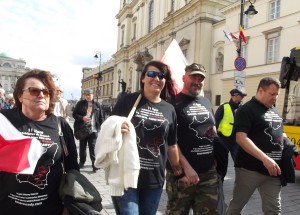 marsz ulicami Warszawy
