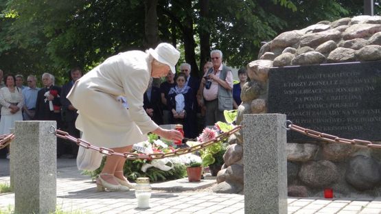 Znicz Pamięci ofiarom Ludobójstwa