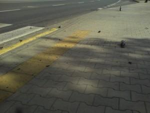 rozbite butelki z piwem